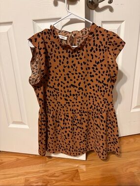 Brown Animal Print Cap Sleeve Peplum Blouse